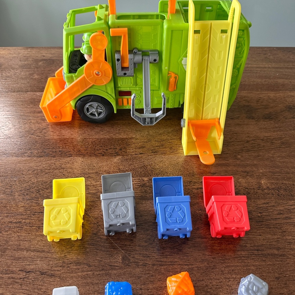 Garbage/Recycling Truck Toy w/ Accessories (Moving Parts, Lights, Sound)